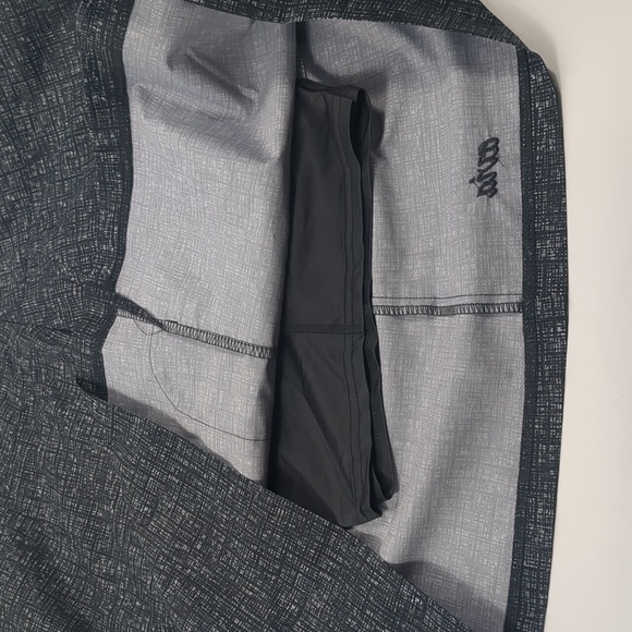 Avia Skorts Size Large - Picture 6 of 8